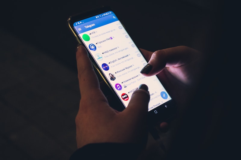 How-to-Hide-or-Turn-Off-Last-Seen-Online-Time-Tracker-in-Telegram-App