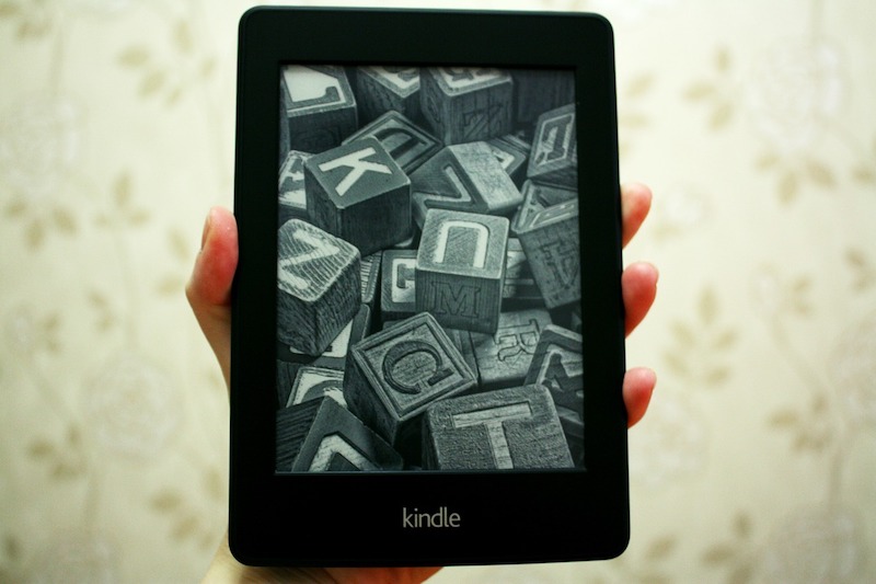Add-and-Activate-Show-Cover-Setting-to-Display-Book-Arts-on-Kindle-Lock-Screen