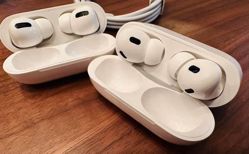 How-to-Turn-Off-or-Disable-Volume-Control-Gestures-on-Apple-AirPods-Pro-2nd-Generation-Wireless-Earbuds