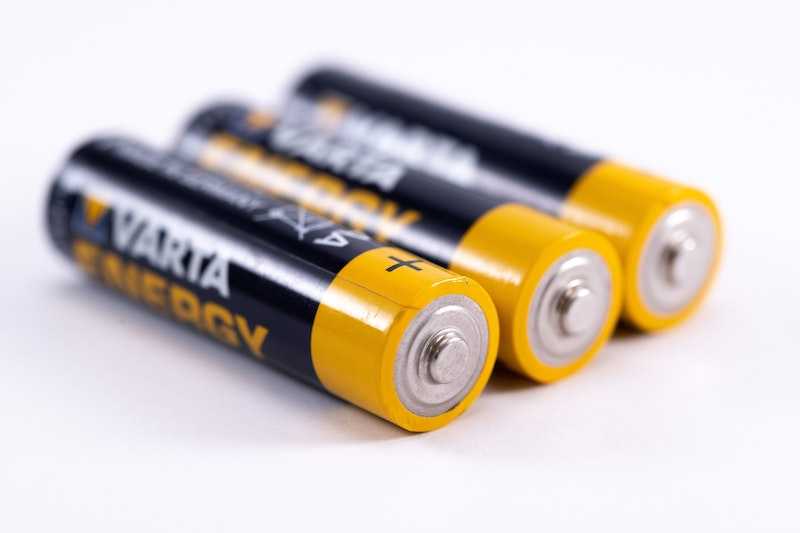 Make-Sure-your-Blink-Camera-Batteries-are-Working